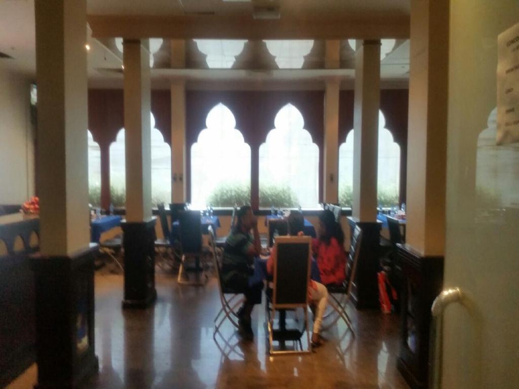 Concord International Hotel Manama Dış mekan fotoğraf